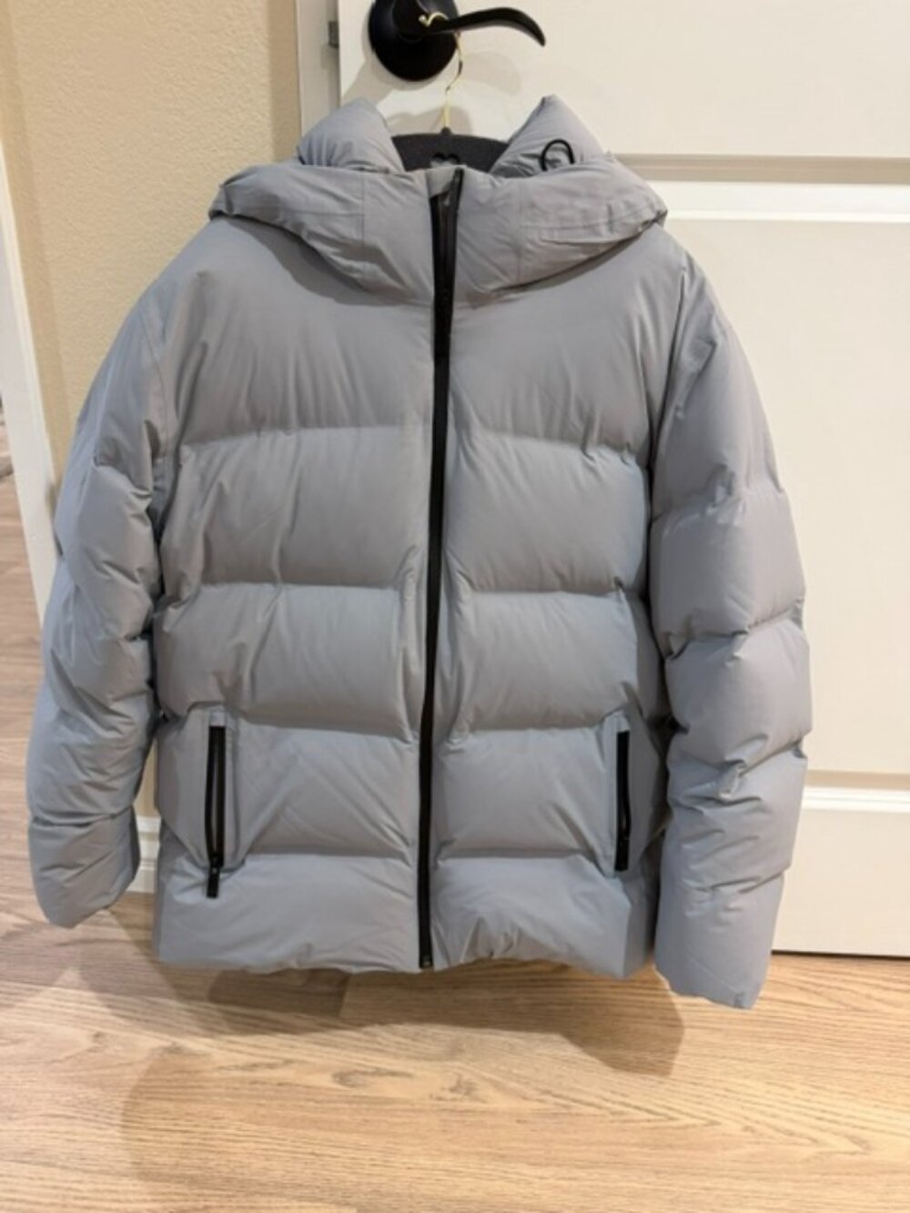 Aritzia Super Puff Marble Grey 2026 Season NWOT - WATERPROOF